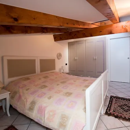 Lägenhet Residenza Contrada Tedesca Trento